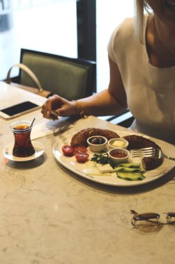 zengin ve leziz Türk Kahvaltı