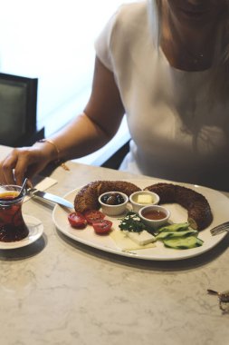 zengin ve leziz Türk Kahvaltı