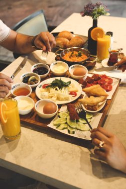 zengin ve leziz Türk Kahvaltı