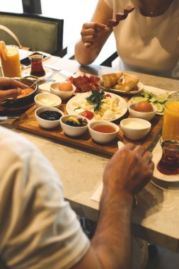 zengin ve leziz Türk Kahvaltı