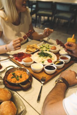 zengin ve leziz Türk Kahvaltı