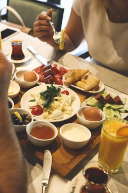 zengin ve leziz Türk Kahvaltı