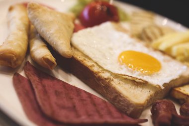 zengin ve leziz Türk Kahvaltı