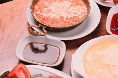 zengin ve leziz Türk Kahvaltı