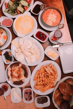 zengin ve leziz Türk Kahvaltı