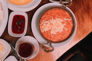 zengin ve leziz Türk Kahvaltı