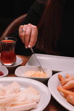 zengin ve leziz Türk Kahvaltı