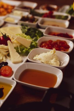 zengin ve leziz Türk Kahvaltı