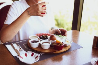 zengin ve leziz Türk Kahvaltı
