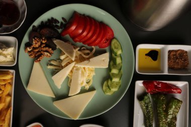 zengin ve leziz Türk Kahvaltı