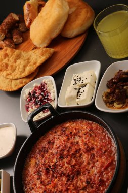 zengin ve leziz Türk Kahvaltı