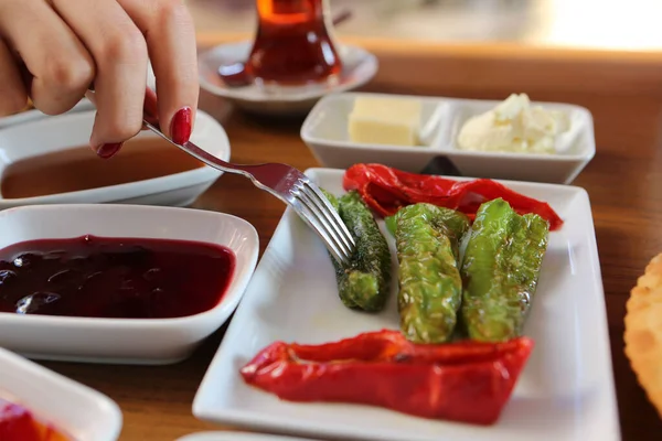 zengin ve leziz Türk Kahvaltı