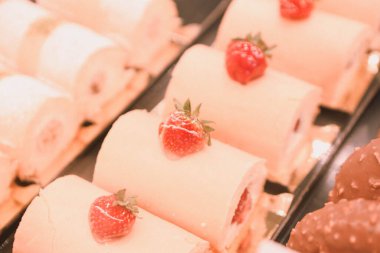 Masada lezzetli bir pasta var.