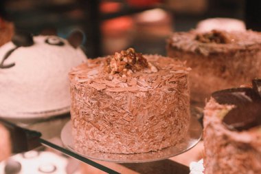 Masada lezzetli bir pasta var.