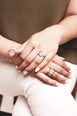 Elmas Mücevherler ve Moda Mücevherleri