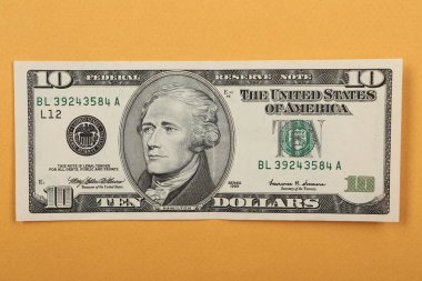 Bir sürü nakit bize dolar