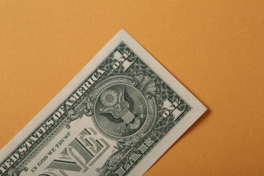 Bir sürü nakit bize dolar