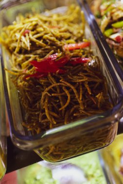 Geleneksel Türk ve Yunan yemek meze masası