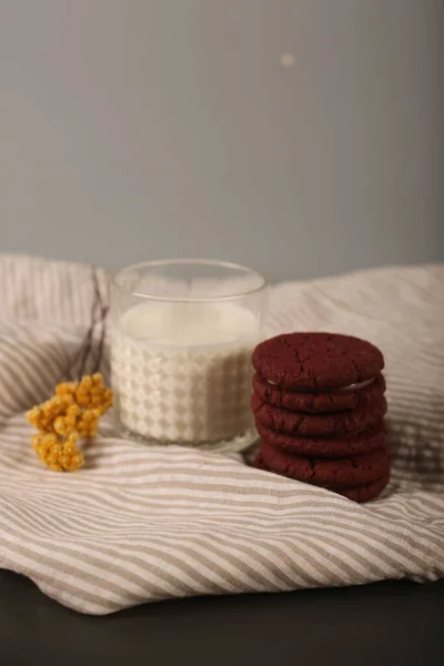 Galletas Con Chispas Chocolate Negro —  Fotos de Stock