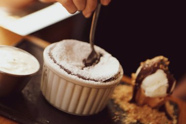 dondurma çikolatalı sufle