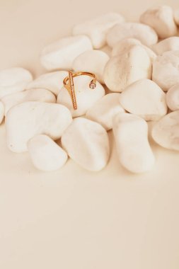 Elmas Mücevherler ve Moda Mücevherleri