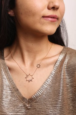 Elmas Mücevherler ve Moda Mücevherleri