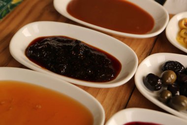 zengin ve leziz Türk Kahvaltı