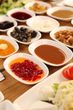 zengin ve leziz Türk Kahvaltı