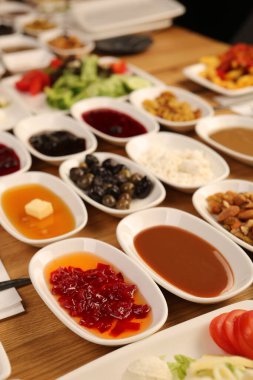 zengin ve leziz Türk Kahvaltı