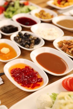 zengin ve leziz Türk Kahvaltı