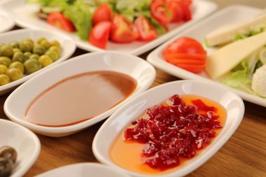 zengin ve leziz Türk Kahvaltı