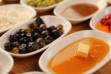 zengin ve leziz Türk Kahvaltı