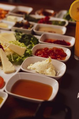 zengin ve leziz Türk Kahvaltı