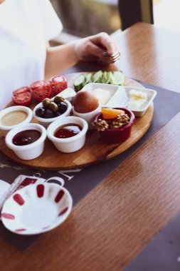 zengin ve leziz Türk Kahvaltı