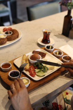 zengin ve leziz Türk Kahvaltı