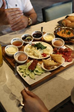 zengin ve leziz Türk Kahvaltı