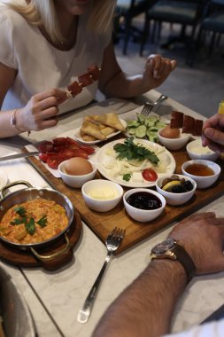 zengin ve leziz Türk Kahvaltı