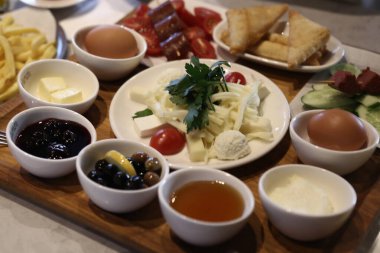 zengin ve leziz Türk Kahvaltı