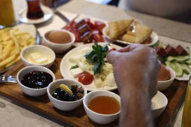 zengin ve leziz Türk Kahvaltı