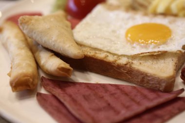 zengin ve leziz Türk Kahvaltı