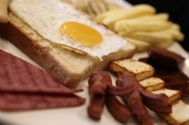 zengin ve leziz Türk Kahvaltı