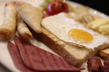 zengin ve leziz Türk Kahvaltı