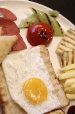 zengin ve leziz Türk Kahvaltı