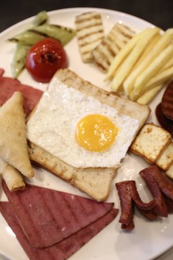 zengin ve leziz Türk Kahvaltı