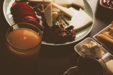 zengin ve leziz Türk Kahvaltı