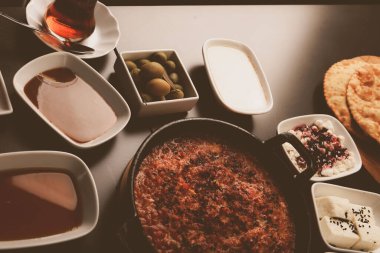 zengin ve leziz Türk Kahvaltı