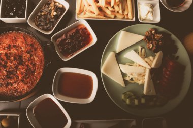 zengin ve leziz Türk Kahvaltı