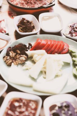 zengin ve leziz Türk Kahvaltı