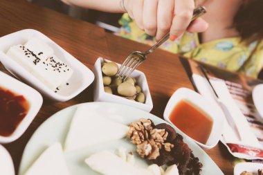 zengin ve leziz Türk Kahvaltı