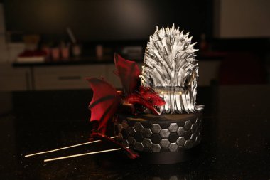 Masada lezzetli bir pasta var.